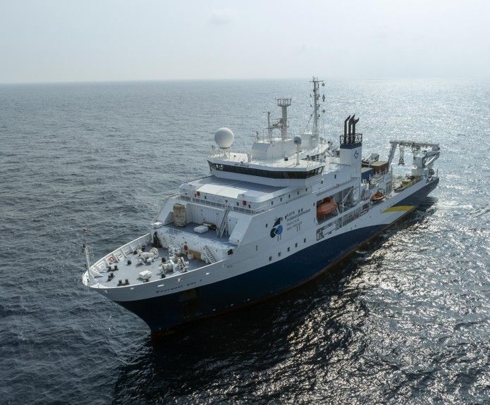 POURQUOI PAS ? - Oceanographic vessel